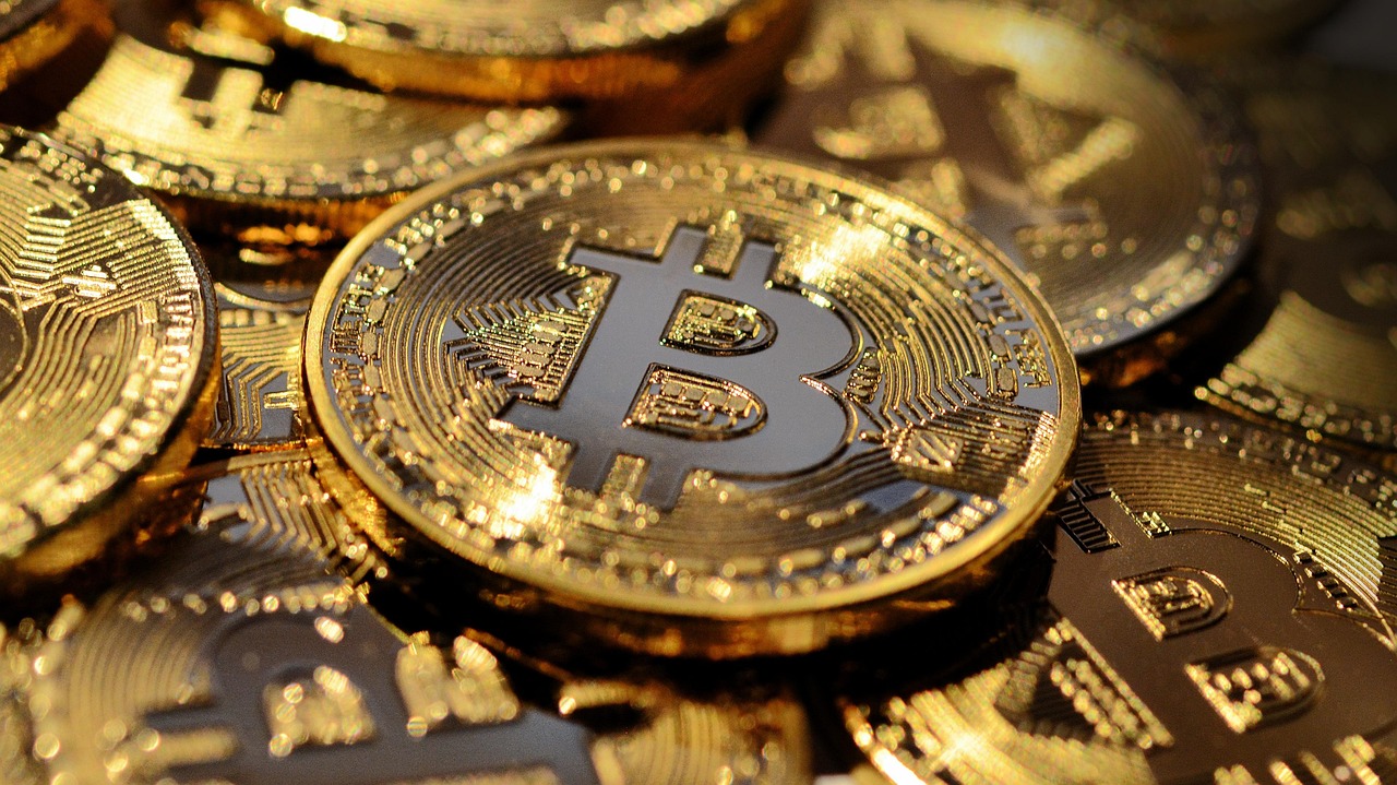 余弦：Hyperliquid上50倍杠杆巨鲸再以452万USDC做多ETH！爆仓价1391美元