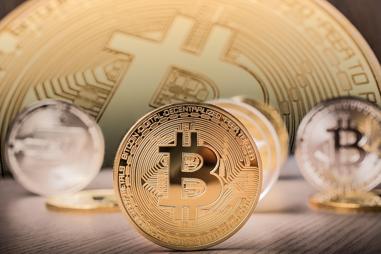 比特币减半满周年、涨逾三成！机构进场加速牛市